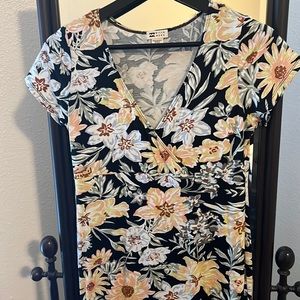 Cute billabong dress